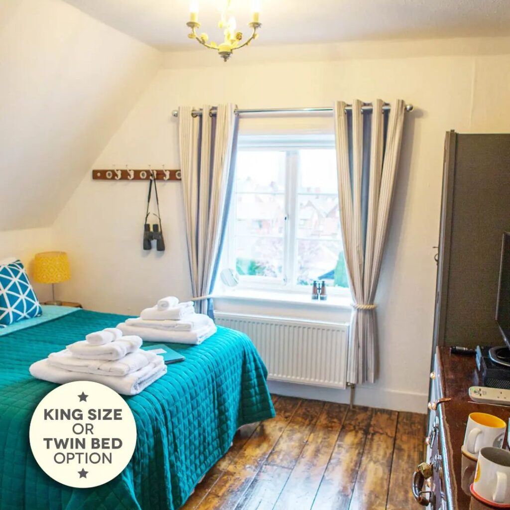 No4 Cromer Sea Glimpse Room (King)